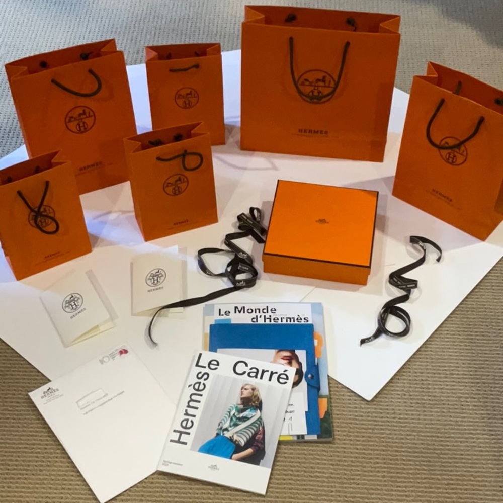 HERMÈS BUNDLE - Picture 3 of 12